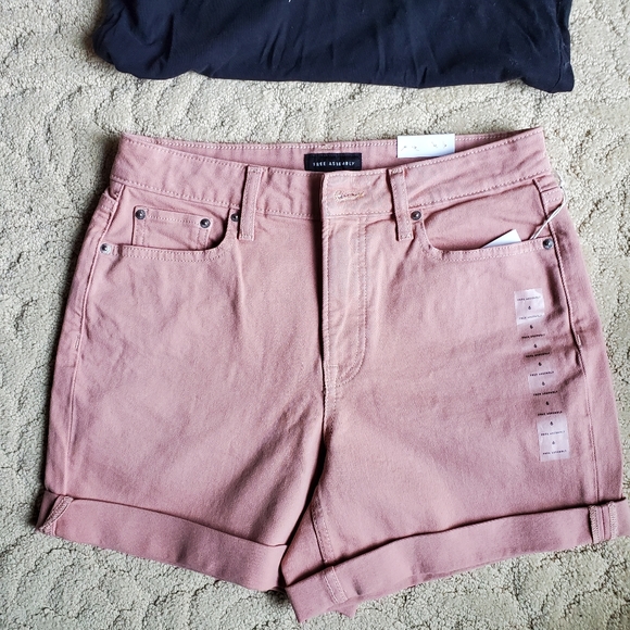 BNWT Free Assembly Denim rolled short | 6 - Picture 4 of 5